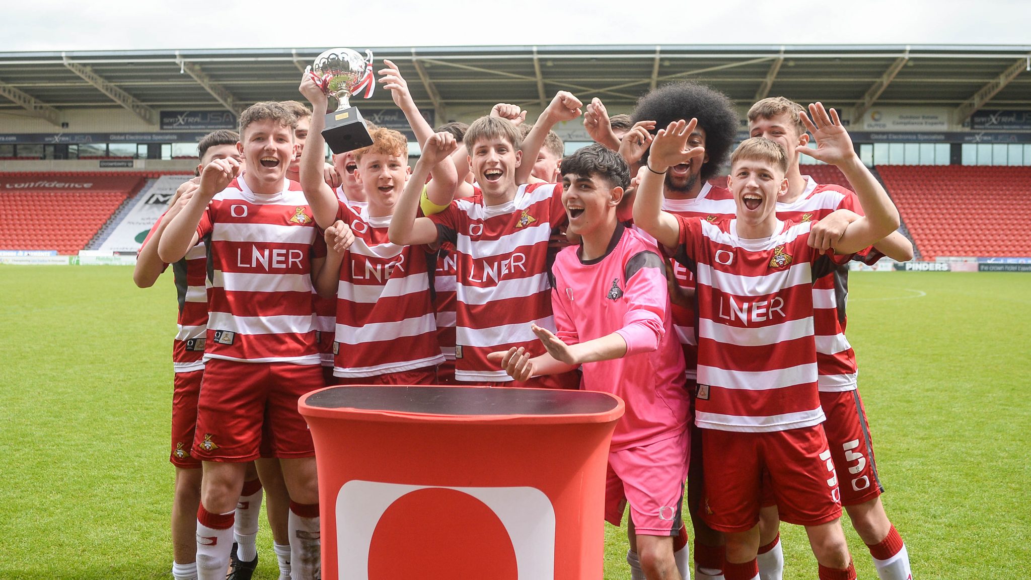 VARSITY SUCCESS FOR THE SPORTS COLLEGE CLUB DONCASTER