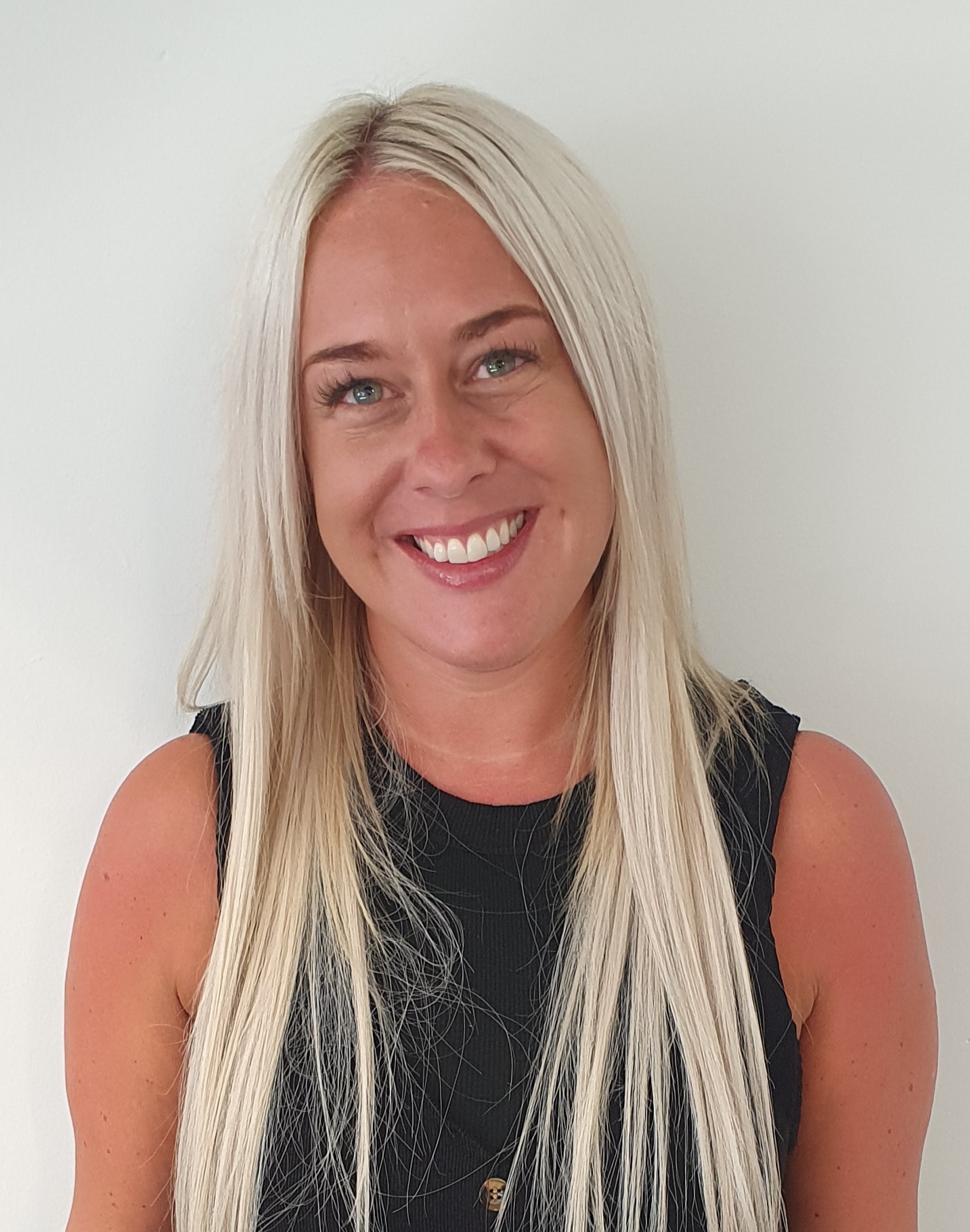 Claire Winship : Finance & Contracts Manager
