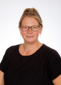 Mrs Sarah Wilkinson