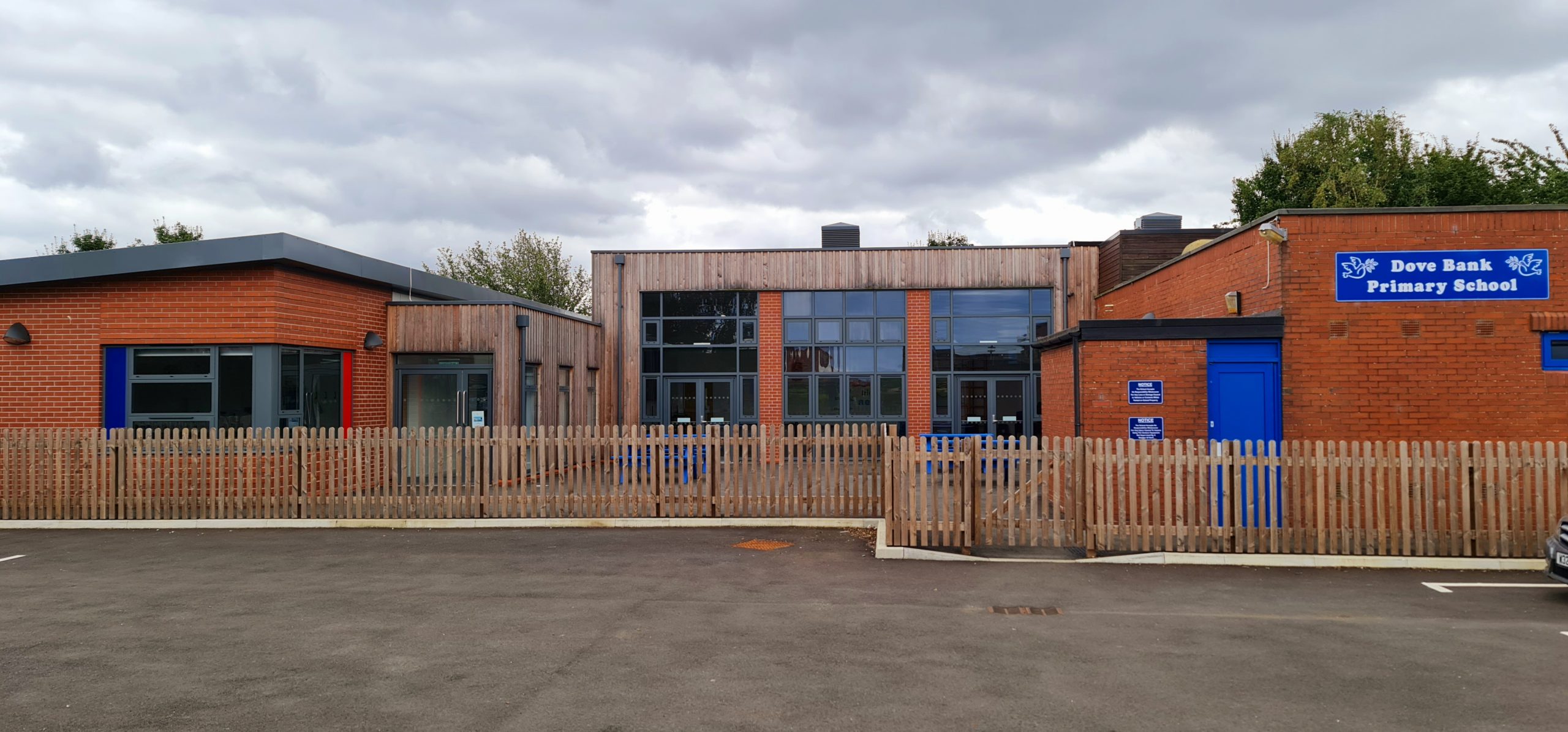 Dove Bank Primary School Vacancies LiFE MULTIACADEMY TRUST