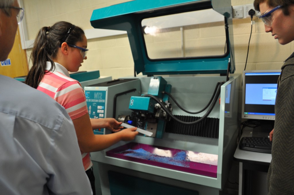 Using CNC machines in Engineering