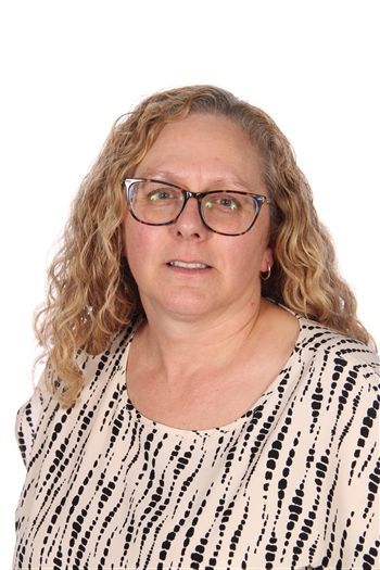 Mrs S McTigue : Admin