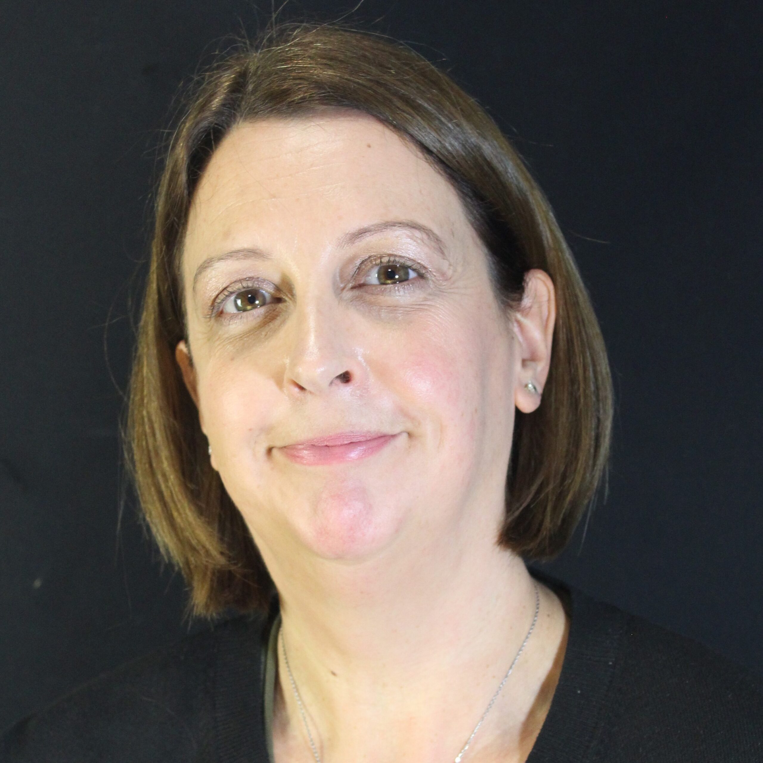 Claire Casey : HR Manager