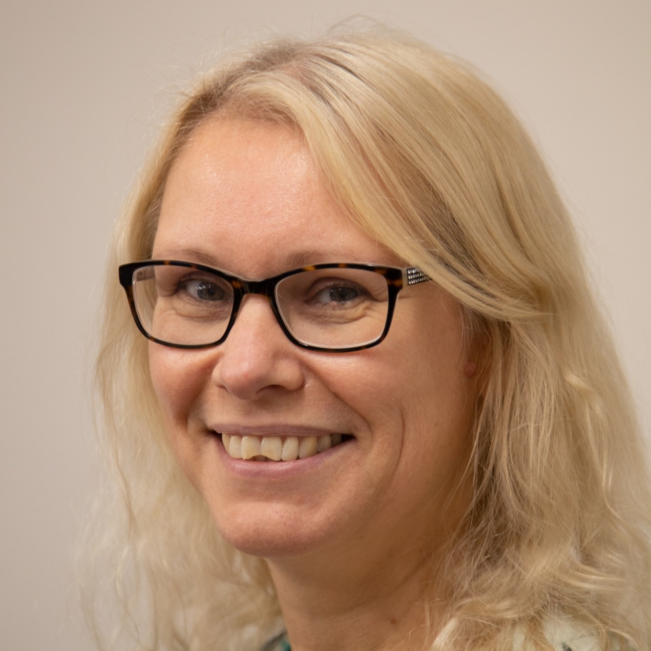 Becky Ford : Senior Finance Manager