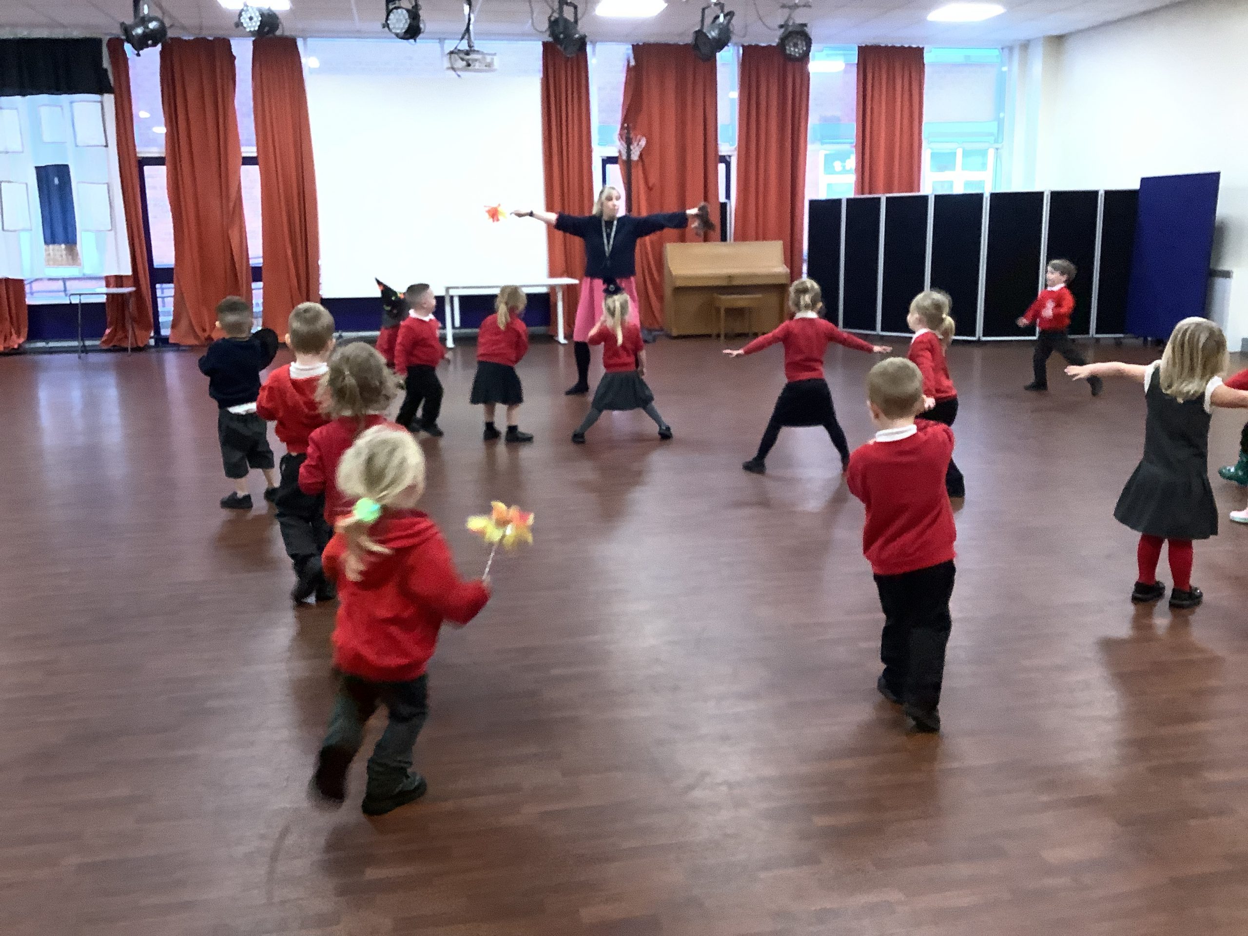 Pretending to be Witches and Wizards in PE | Carcroft School