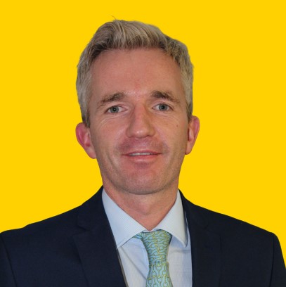 Mr L Gray : Principal
