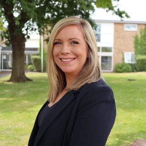 Mrs M Dudley