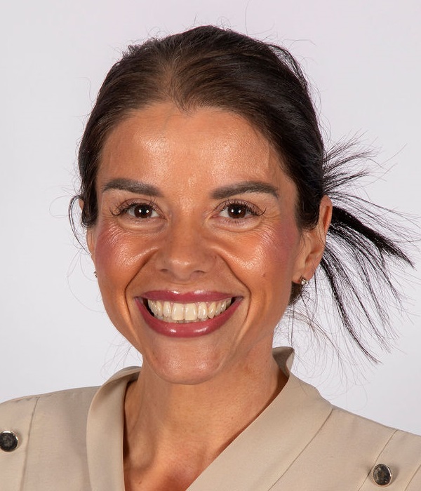 Mrs L. Cossey : Lead Practitioner/English Teacher