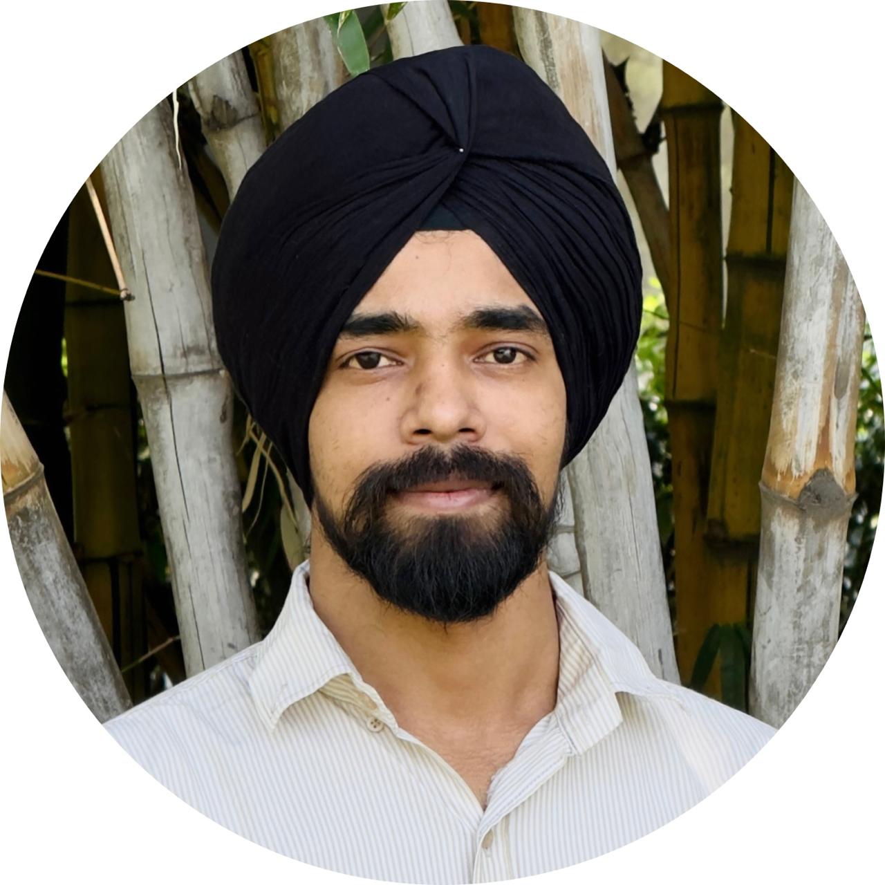 Amandeep Singh : Front Office Manager & Admissions Officer