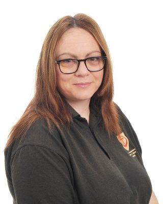 Melanie Elliott : Teaching Assistant