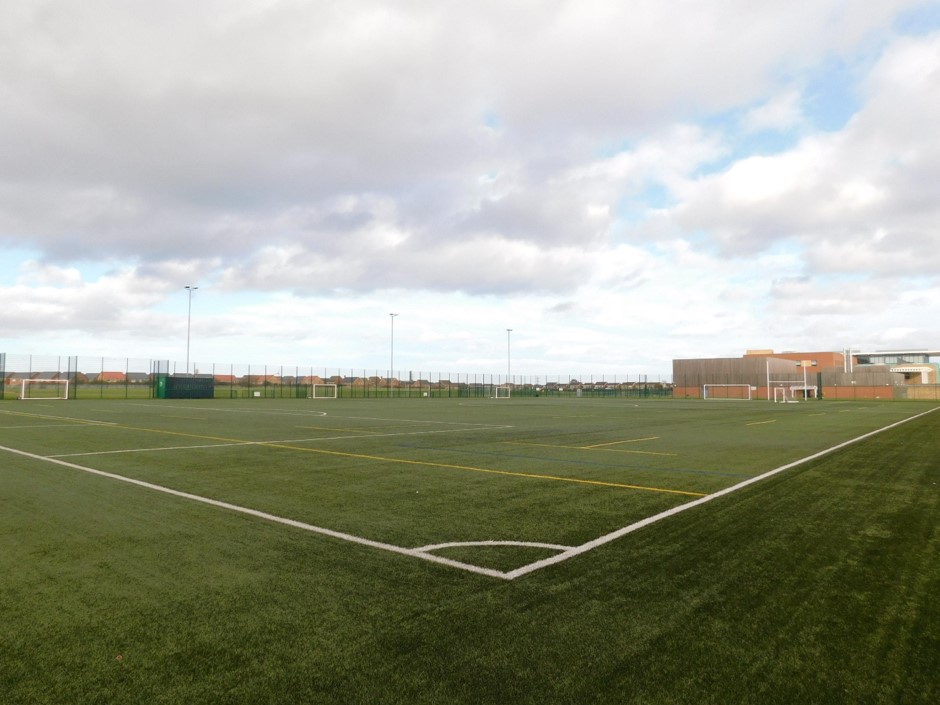 Dukes 3g pitch