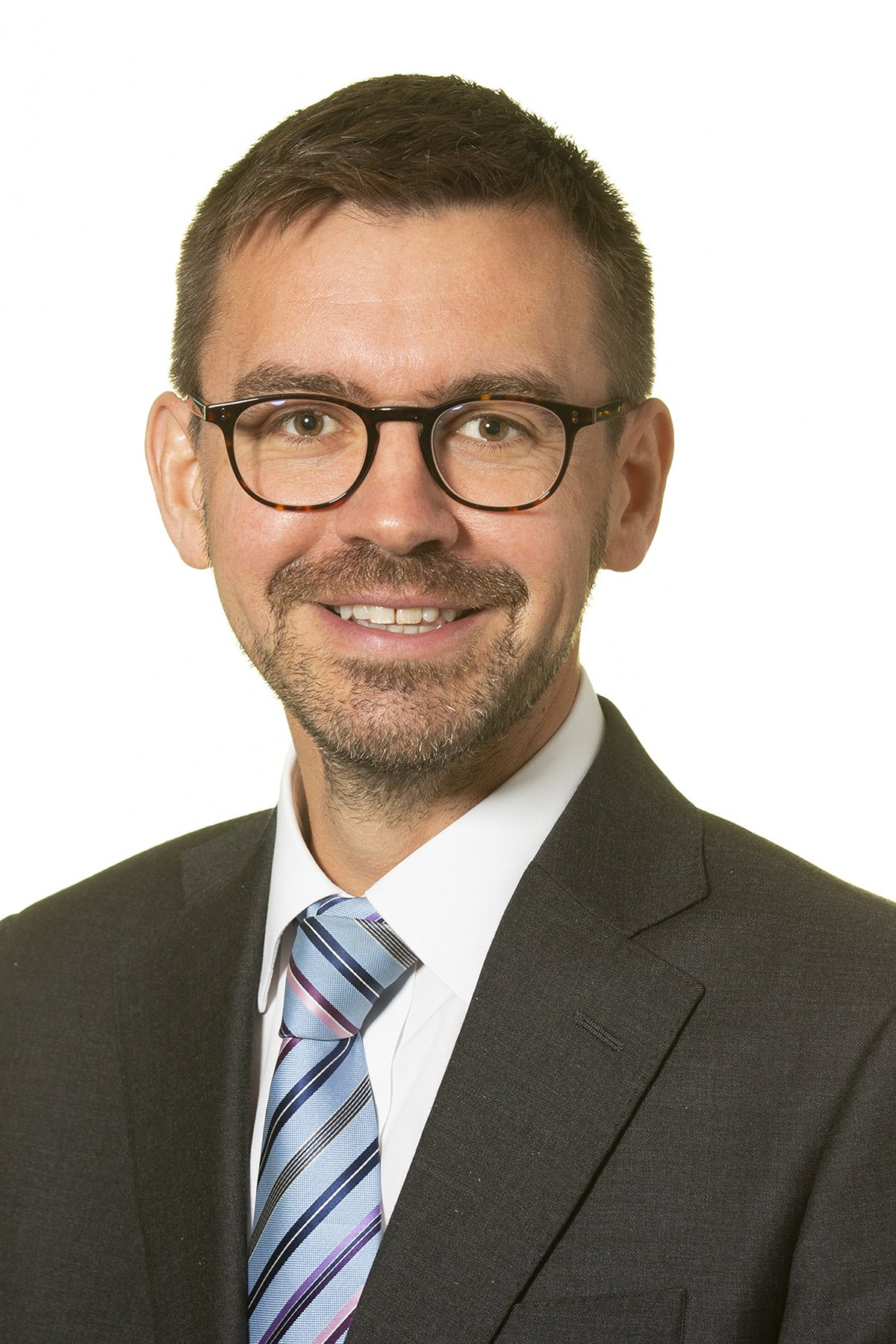 Simon Ross : Trustee