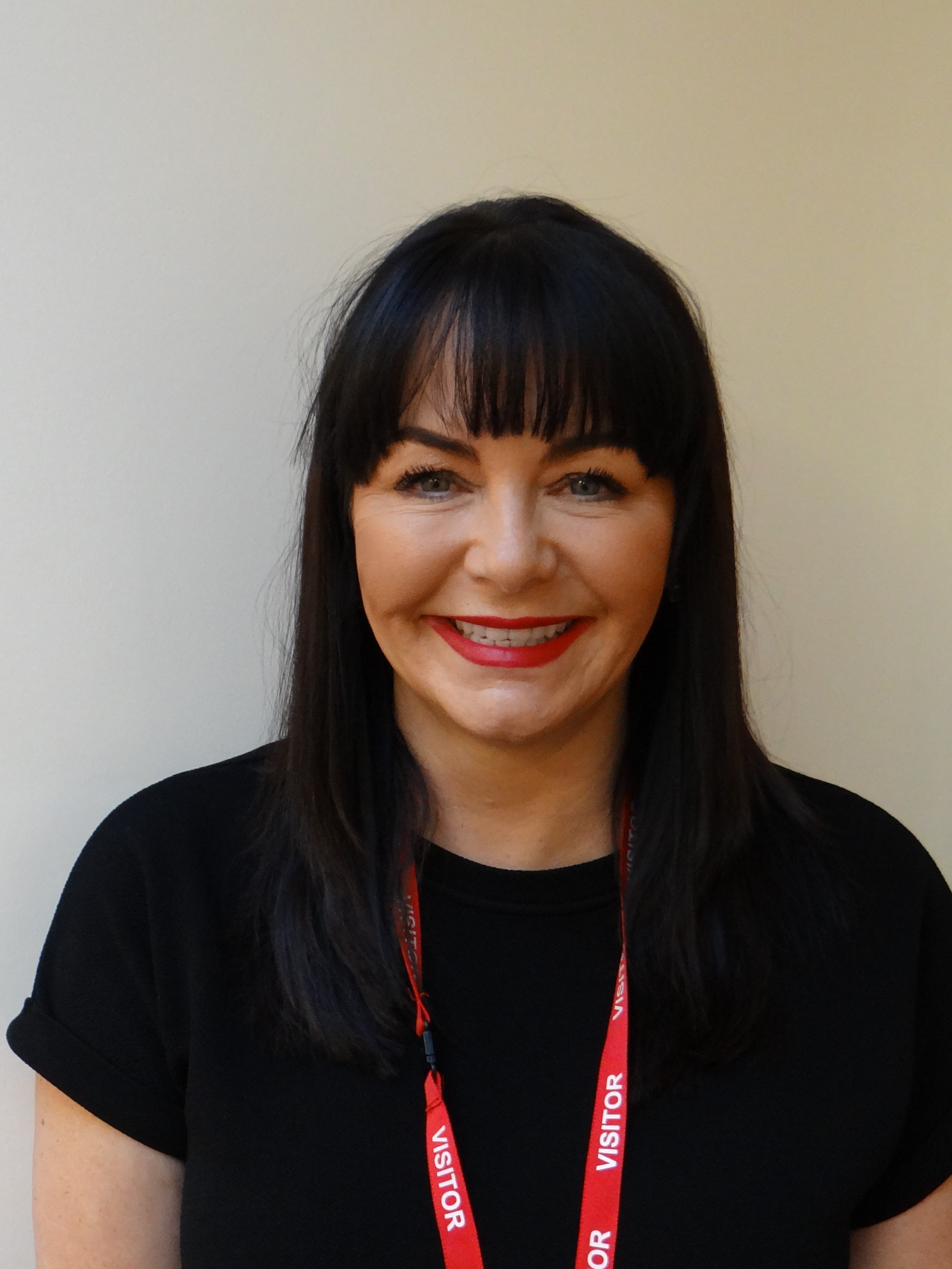 Mrs C Walpole : Y4 Teaching Assistant