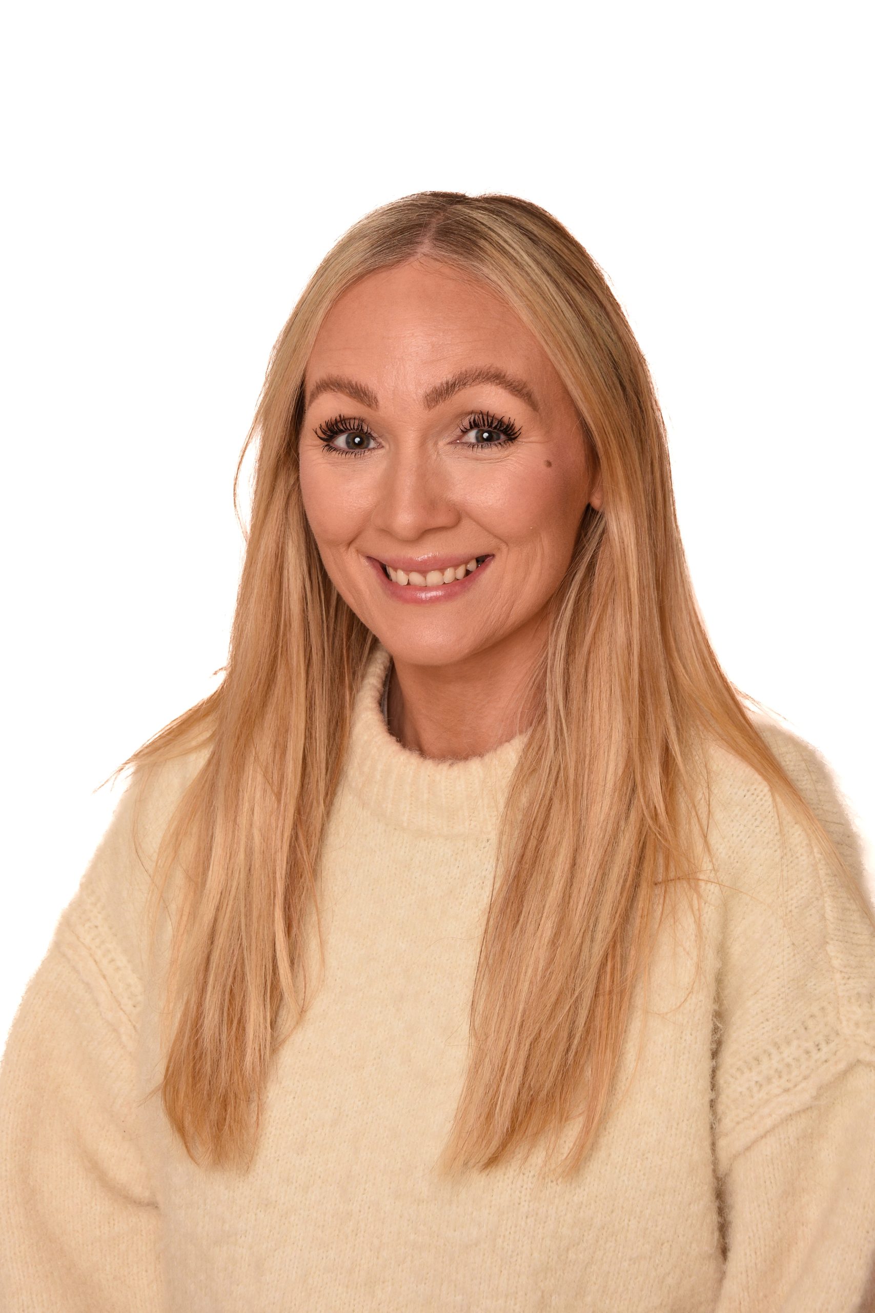 Miss Annie Mann : Lead Teacher