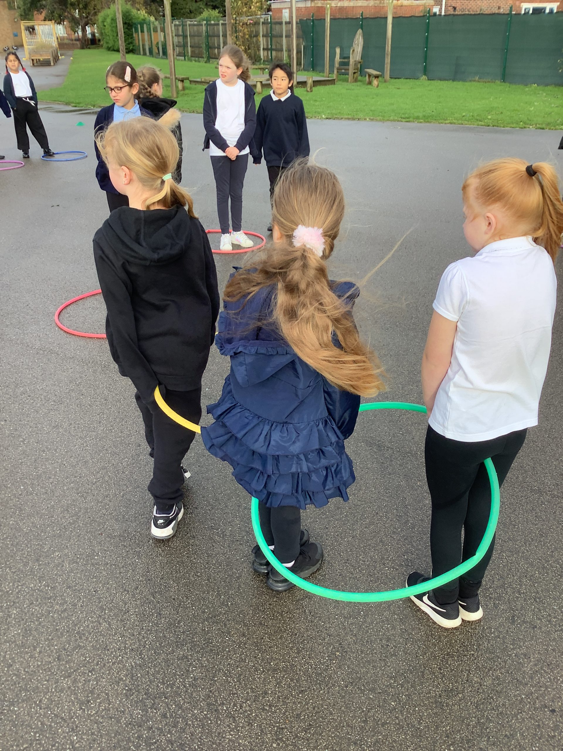 Team building in Year 3 Plover School