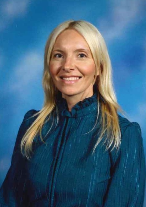 Ms E Langley : Subject Leader of Art / Teacher of Textiles