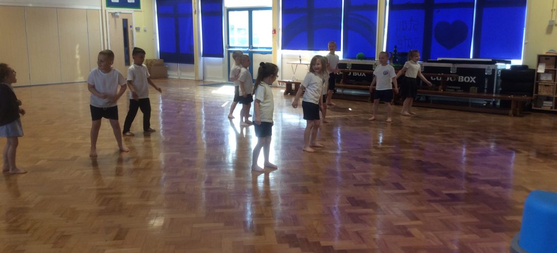 Children dancing in PE