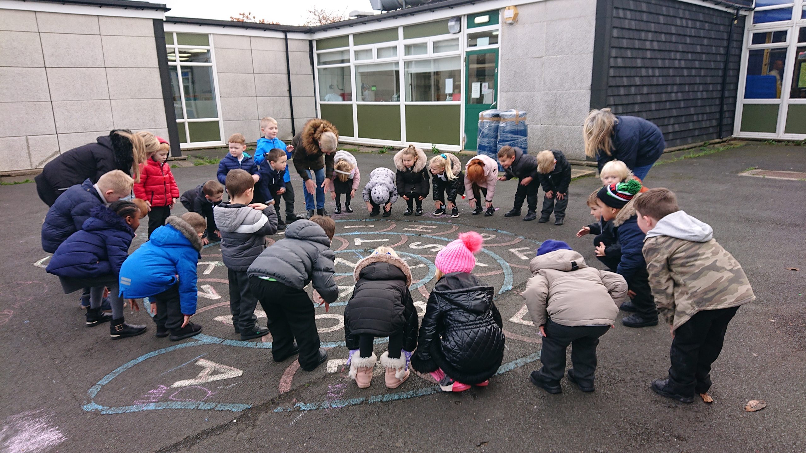 Reception lunchtime play