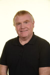 Mr P. Cairns